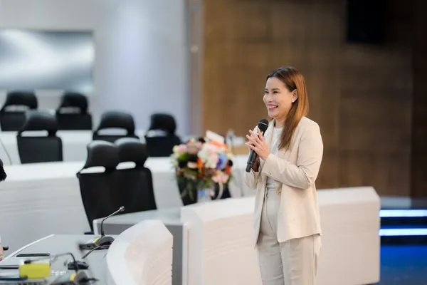 The host opens the Mindfulness and Well-being Session