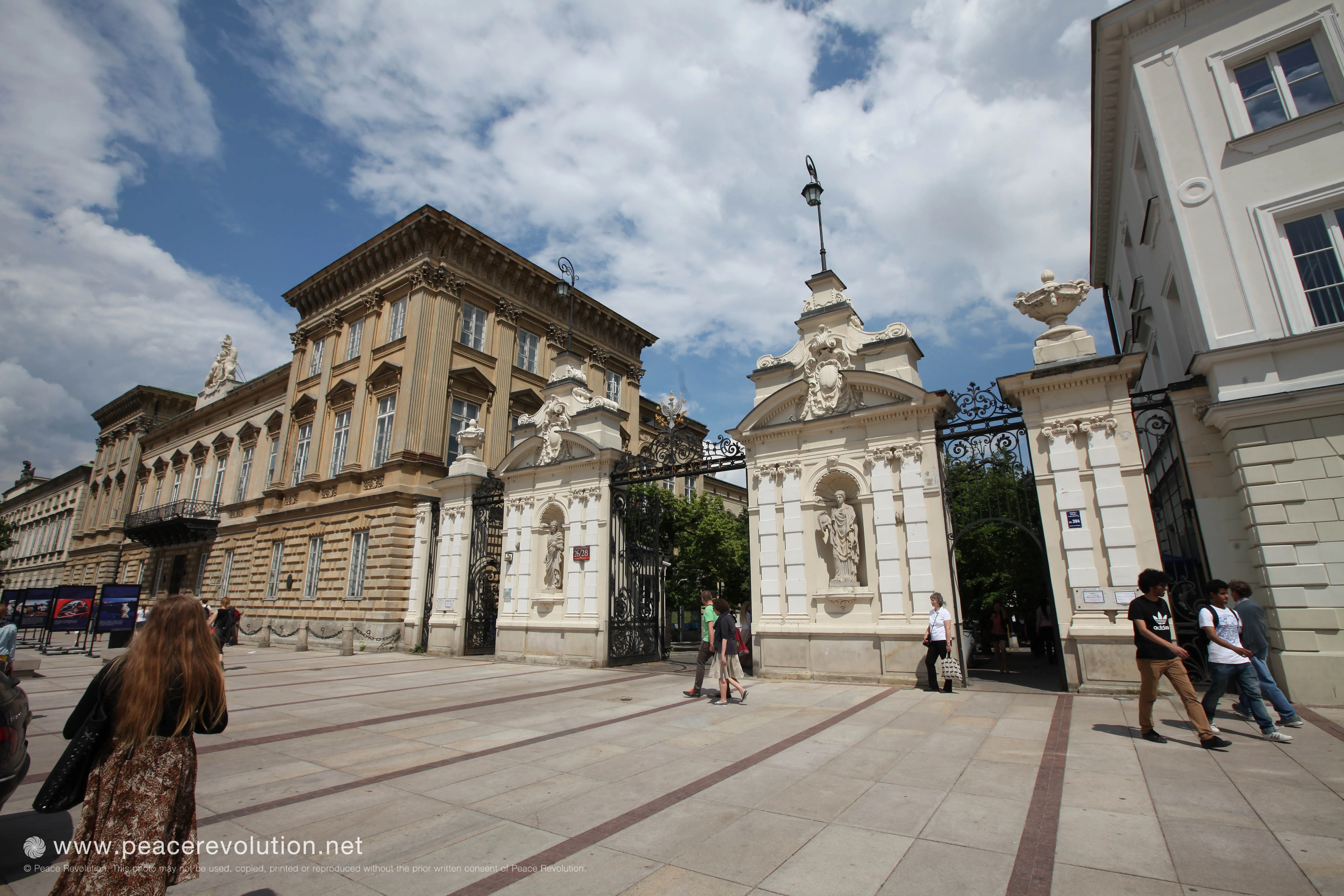 Images from the Warsaw university session